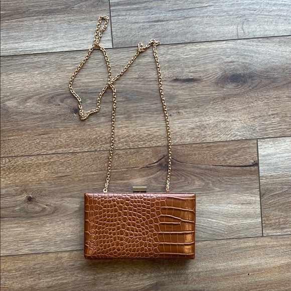 Ann Taylor Handbags - Ann Taylor snake print clutch with chain/crossbody/ shoulder bag